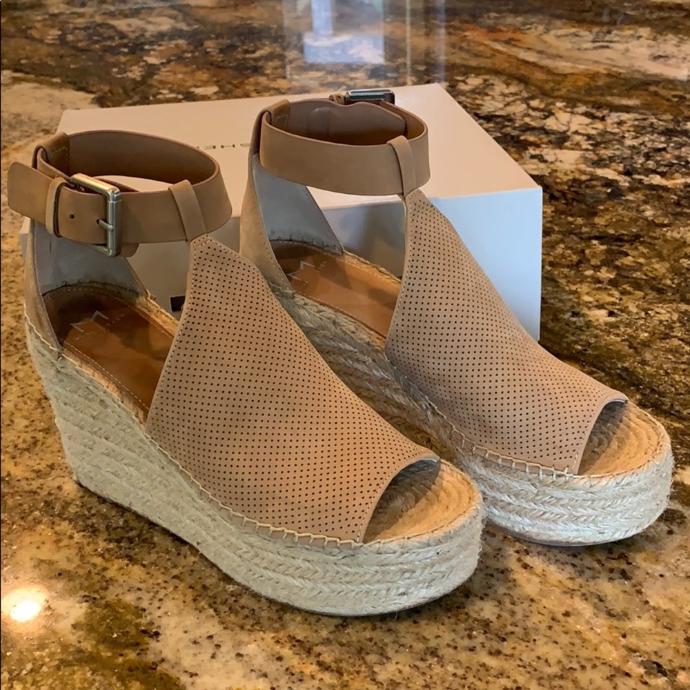 Marc Fisher Annie Platform Sandal